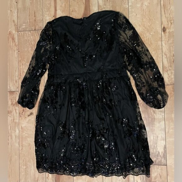 NEW 4 XL SHEIN Clasi Plus Contrast Sequin Mesh Overlay Dress - Picture 7 of 10